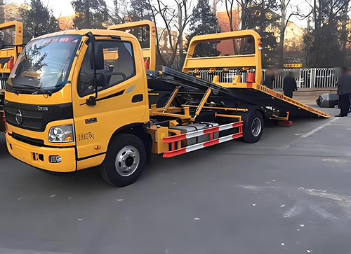 东辽县道路救援拖车